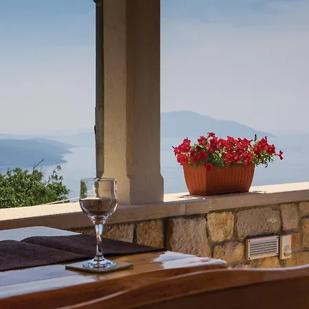 Amazing In Vidovici With House Sea View Feriehus *